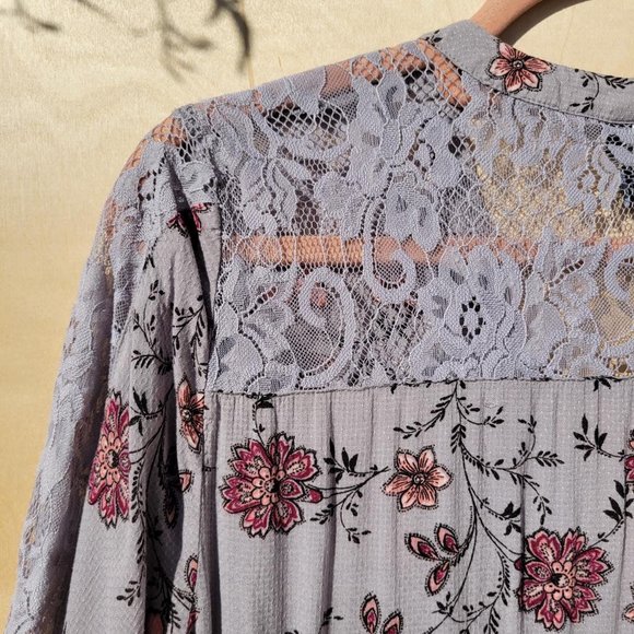 Torrid Floral Lace Blouse - Gray and Pink - Picture 14 of 15